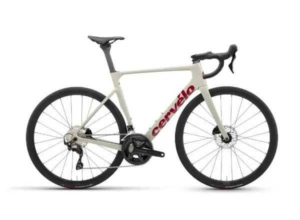 Cervélo Soloist 105 road bike Dried Amaranth