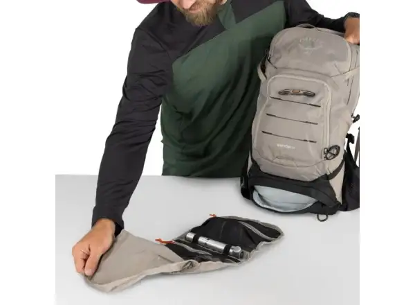 Osprey Raptor 14 backpack Black