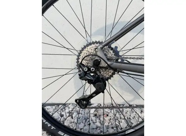 Focus Jarifa2 e-bike size M BAZAR