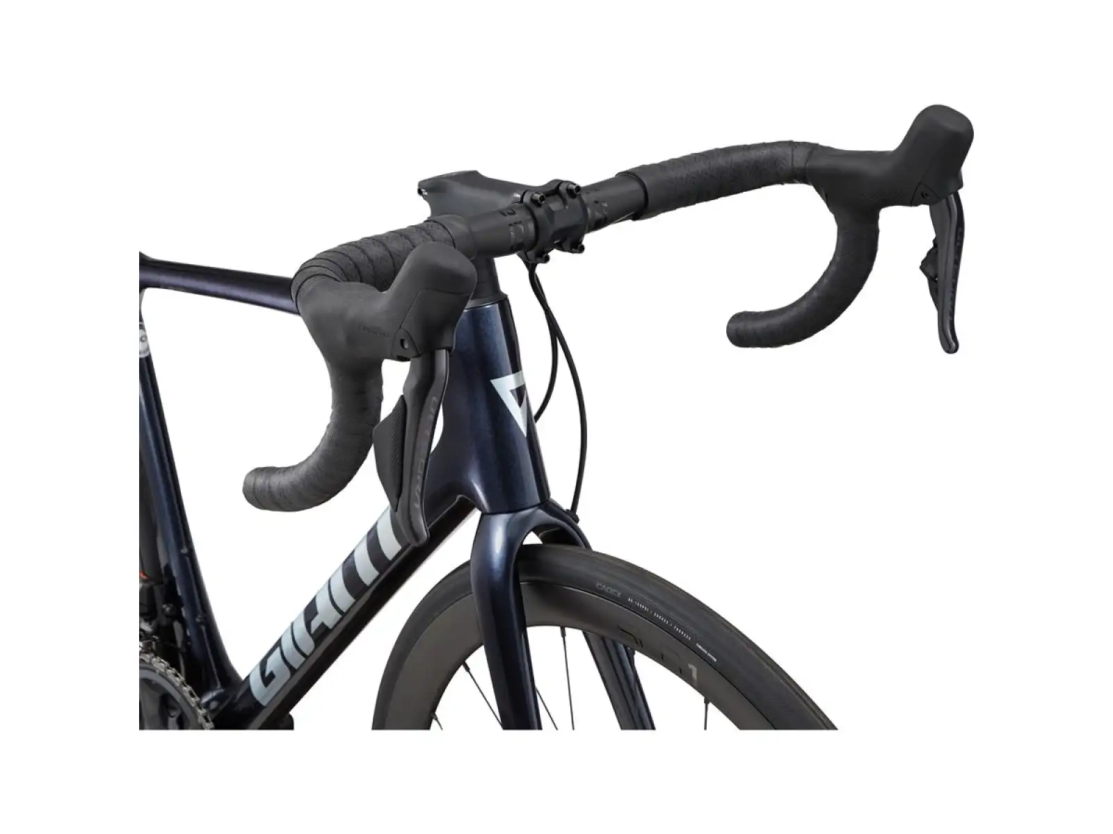 Giant TCR Advanced Pro 0 Disc Di2 GE road bike cold night