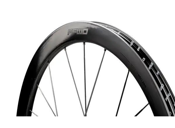 FFWD RAW CS 44 road wheelset Gloss Black
