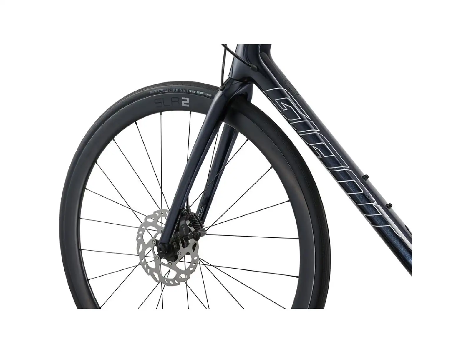 Giant TCR Advanced 1+ Disc-PC road bike cold night