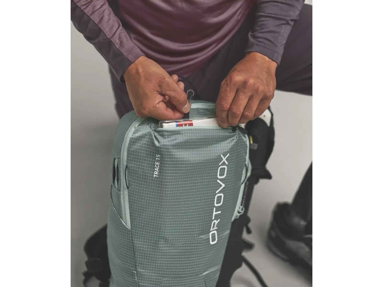 Ortovox Trace 15 backpack Green Acid