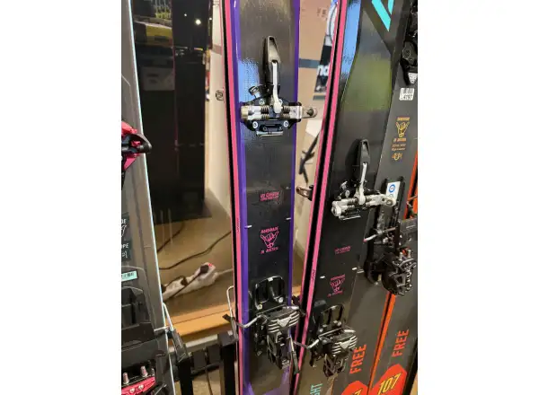 Dynafit Low Tech 88 ski mountaineering set Purple Haze
