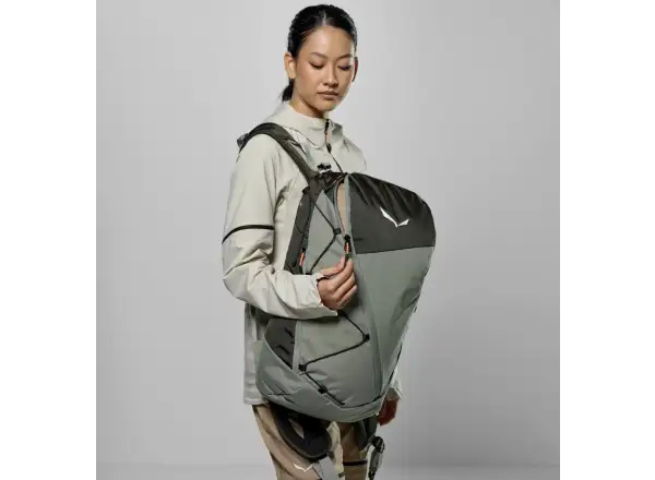 Salewa Puez women's backpack 23 l Shadow/Dark Olive