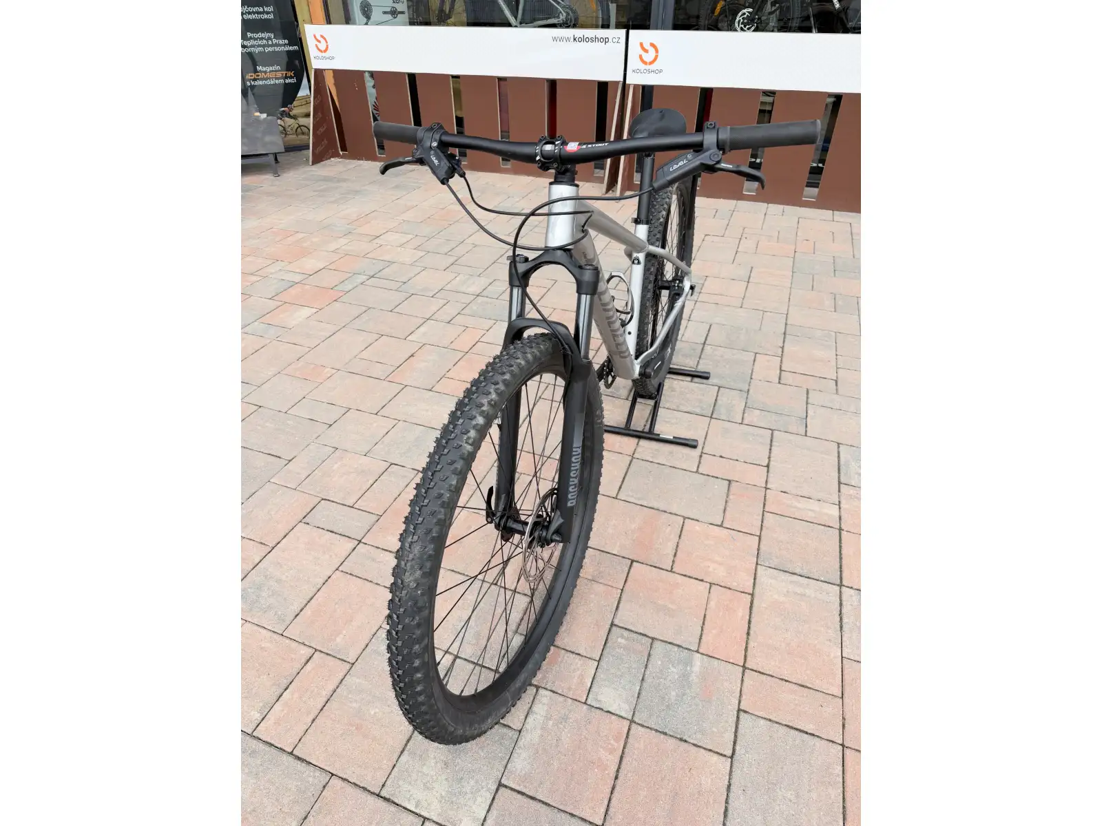 Specialized Rockhopper 29 size M BAZAR