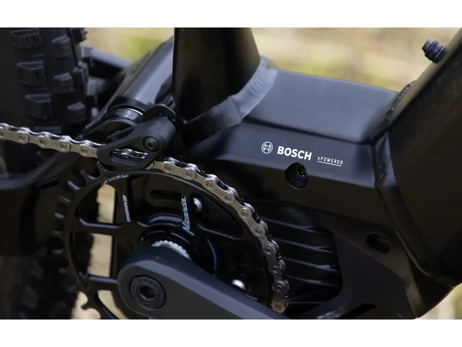 Superior eXF 8089 B Gloss Chrome/Matte Black full suspension e-bike