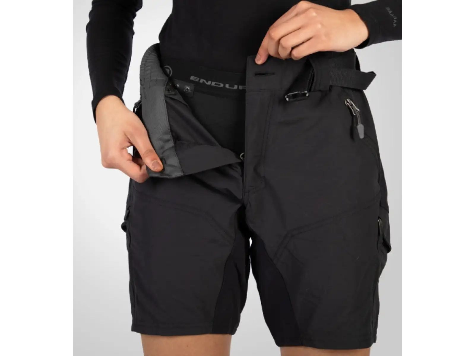 Endura Hummvee women's shorts with inner liner Black