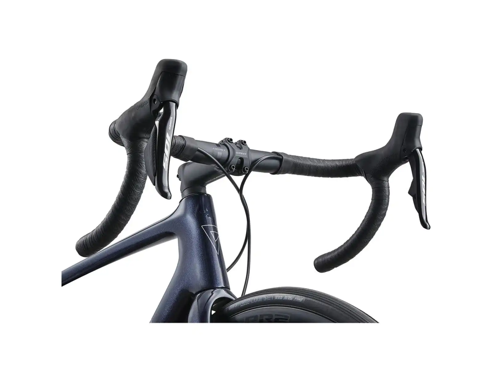 Giant TCR Advanced 1+ Disc-PC road bike cold night