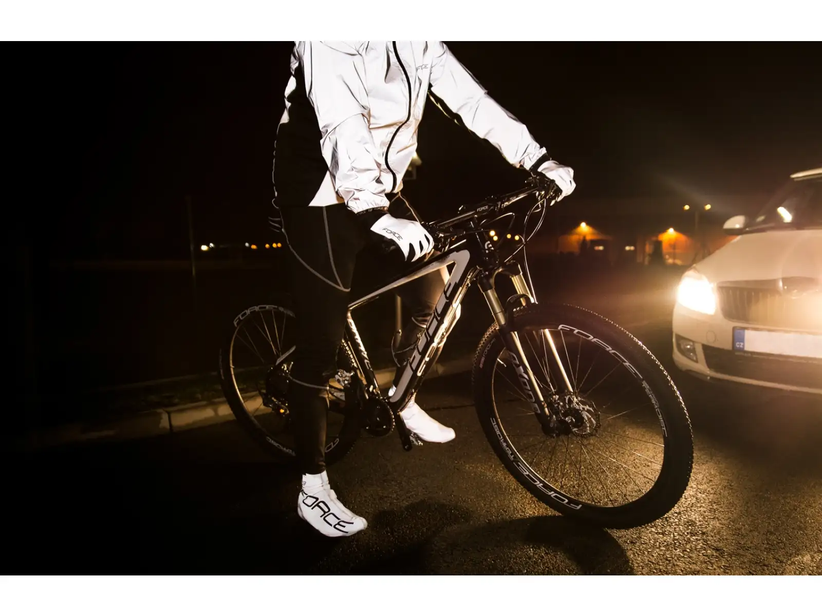 Force Reflect full-reflective gloves
