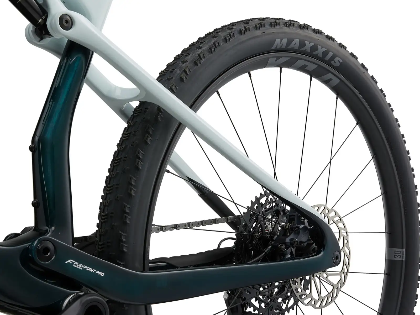 Giant Anthem Advanced SL 2 mountain bike Mariana Blue/Icicle White