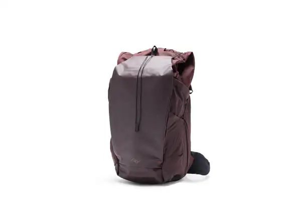 Peak Design Outdoor Backpack 45L Eclipse backpack