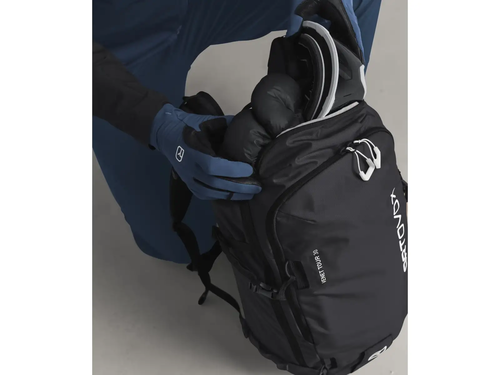 Ortovox Venet Tour 30 ski touring backpack Black Raven