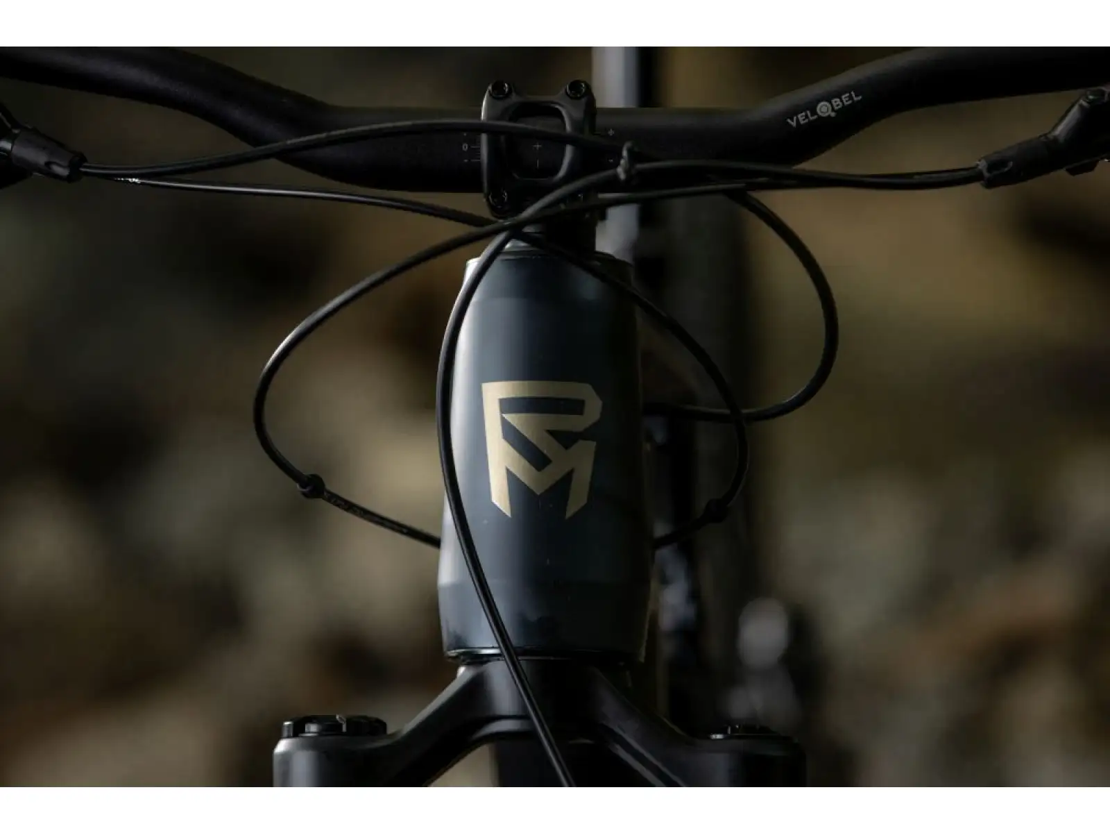 Rock Machine Whizz FS III 50 mountain bike Matte Milionaire Blue