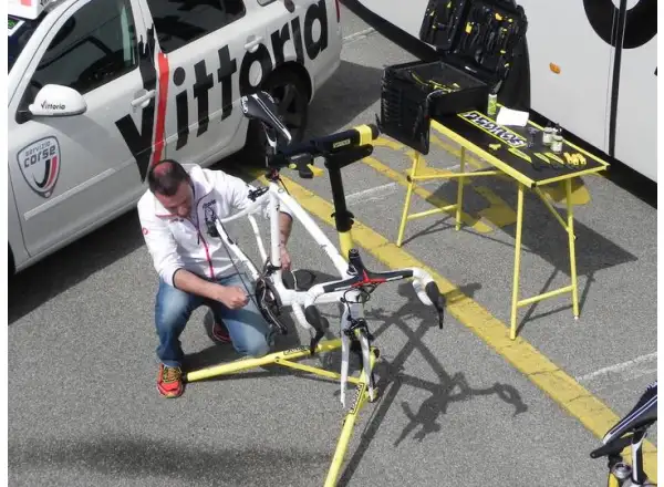 Pedros repair stand