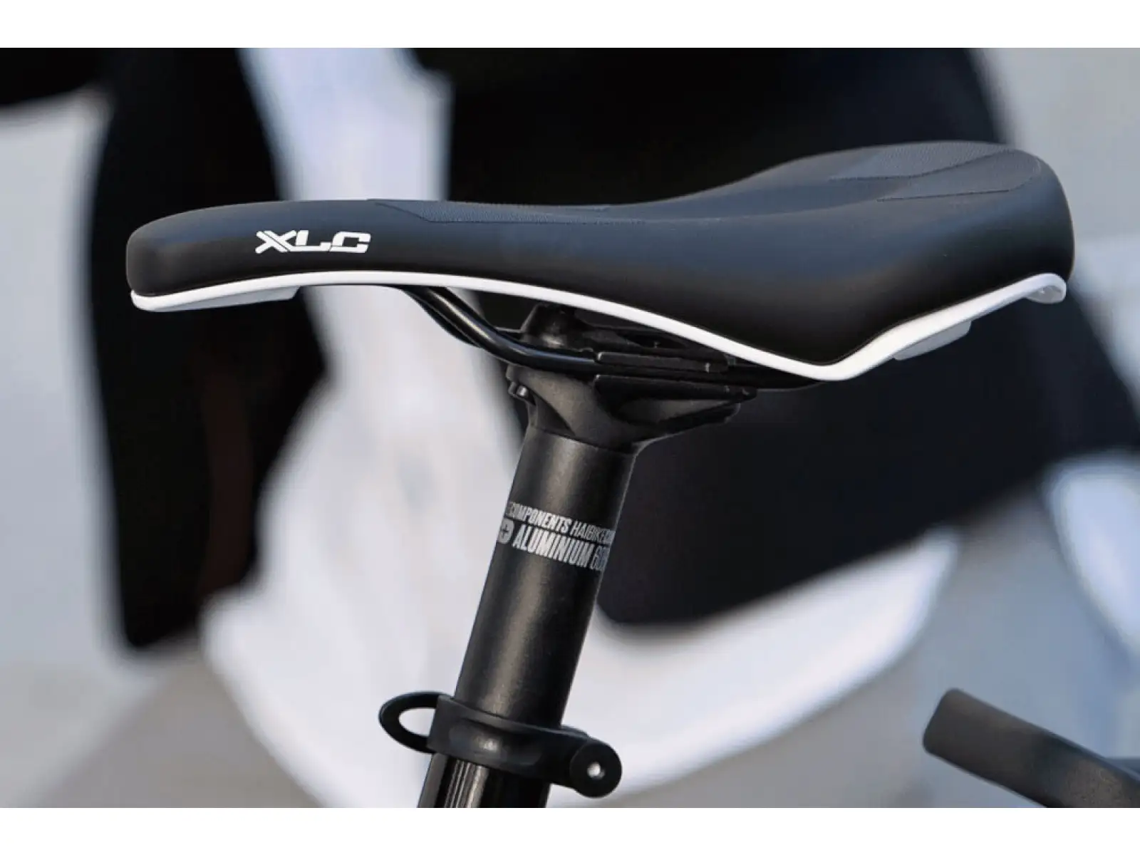 XLC SA-T19 Pedelec saddle unisex black/white
