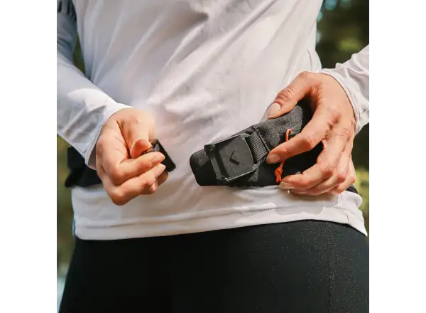 Fidlock Hip waist bag 0.6 l + bottle 450 ml