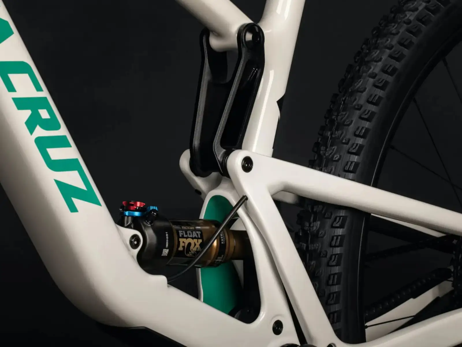 Santa Cruz Tallboy 5 C GX AXS RSV full suspension bike Gloss White