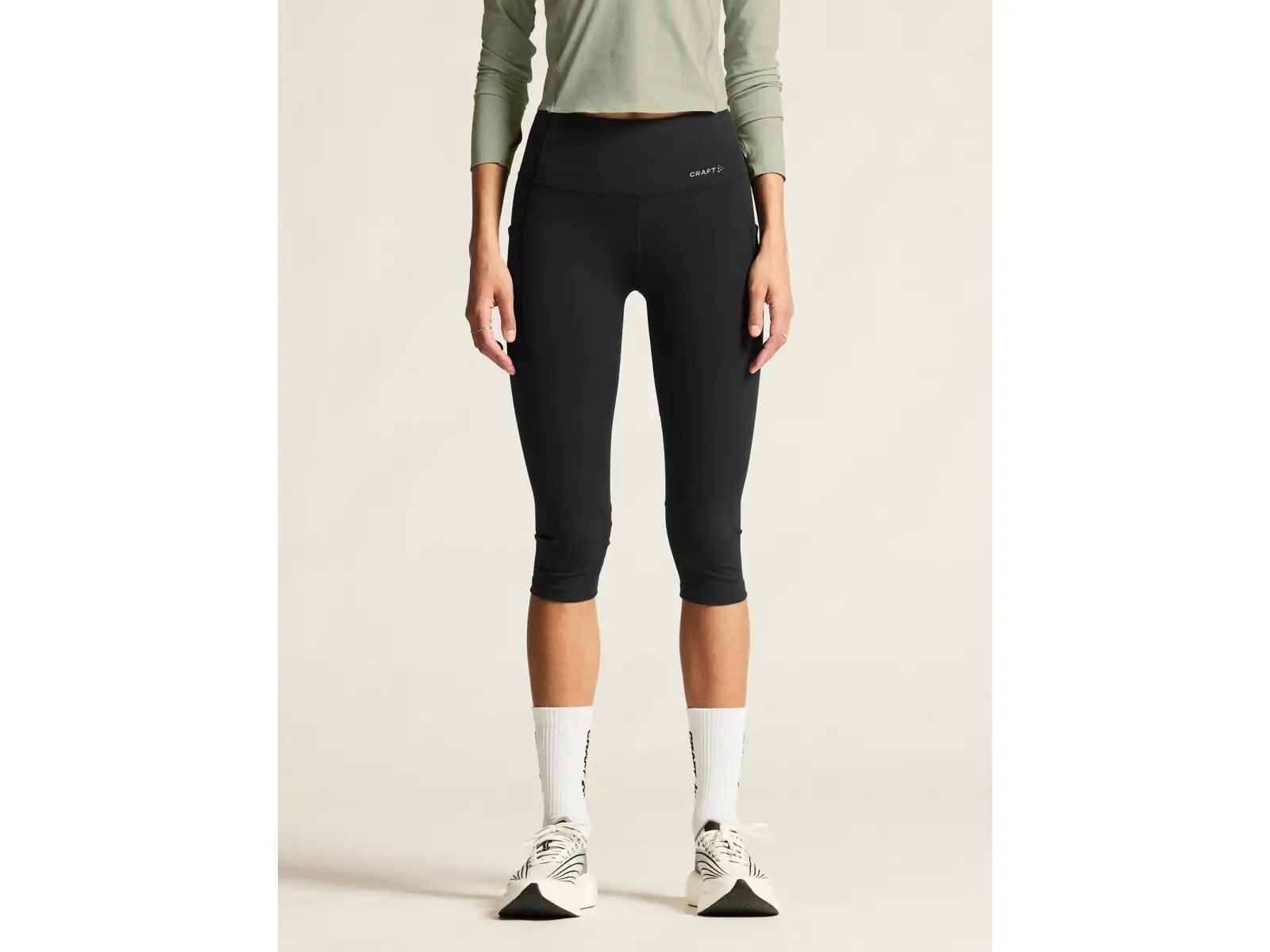 Craft Essence Capri women's 3/4 pants black
