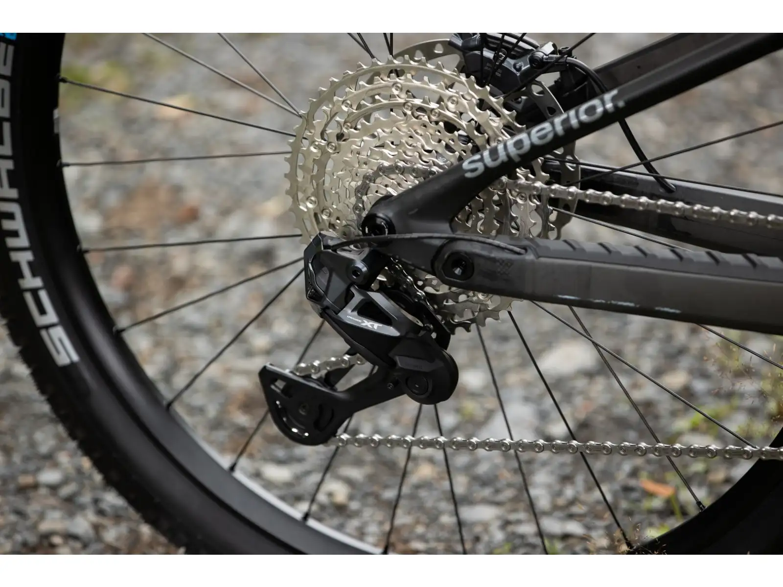 Superior iXF 9.7 full-suspension e-bike Gloss Chrome / Matte