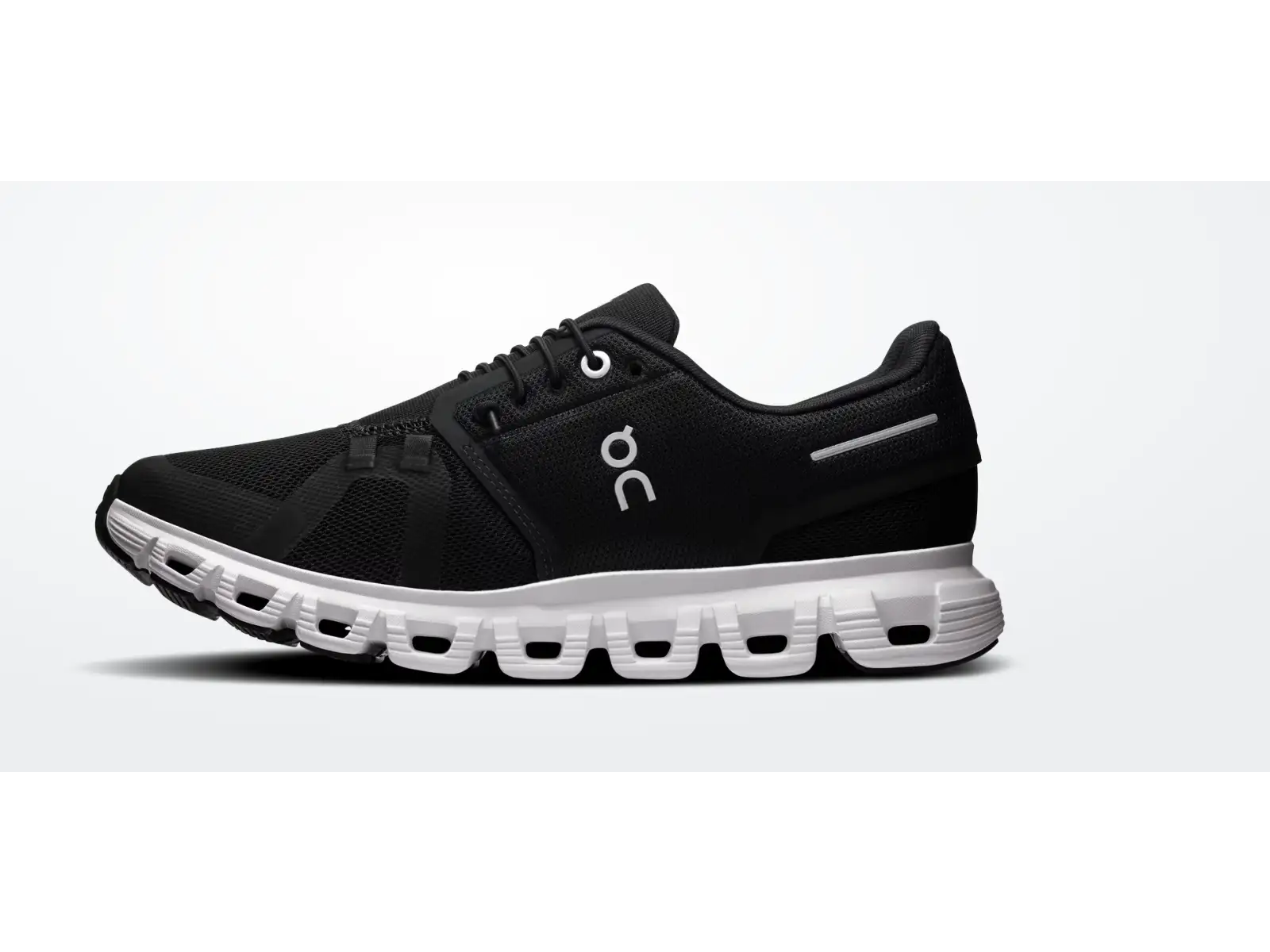 On Cloud 6 women's running shoes Black/White