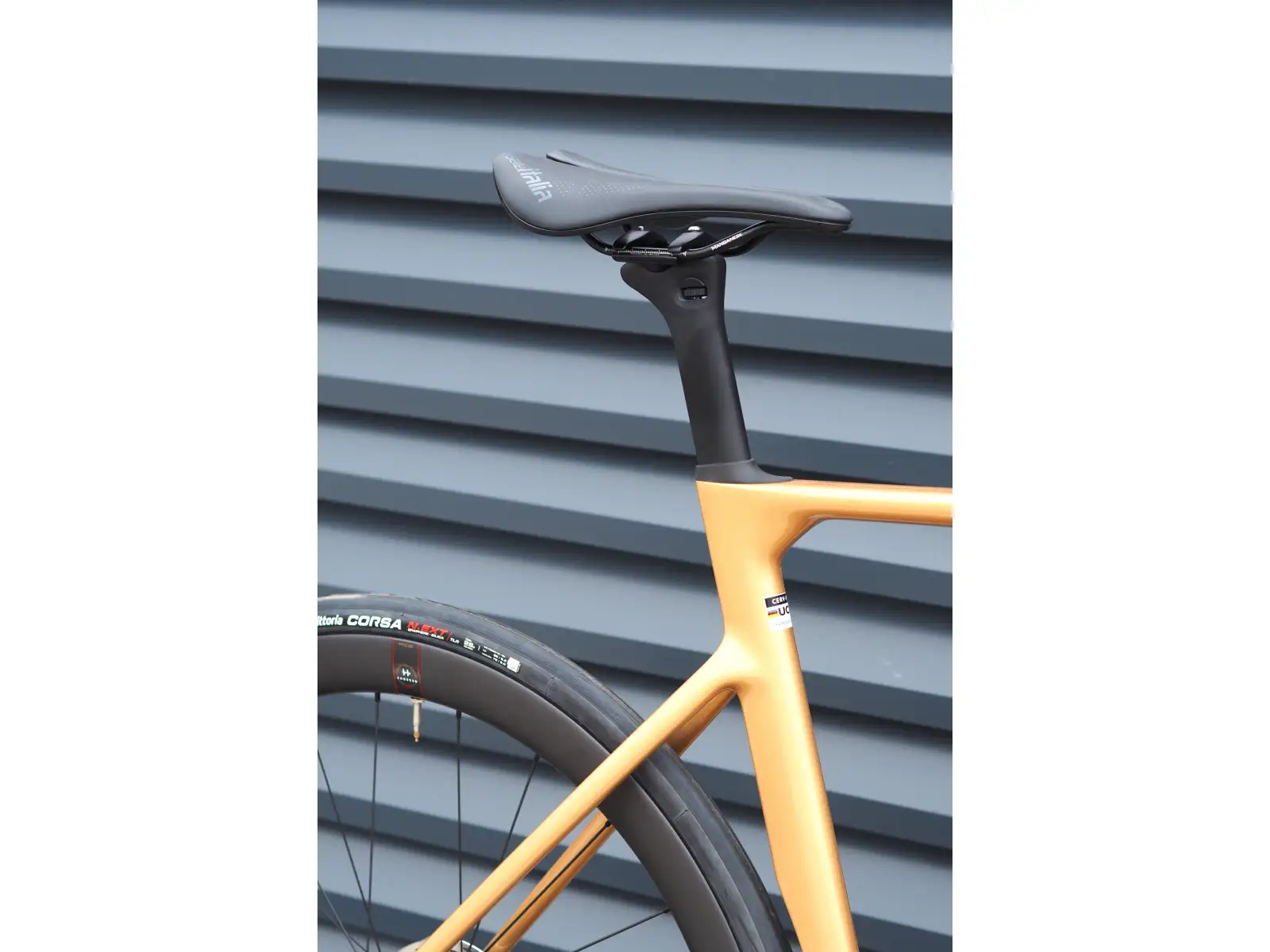 Cervélo Soloist Force eTap AXS road bike gold dust