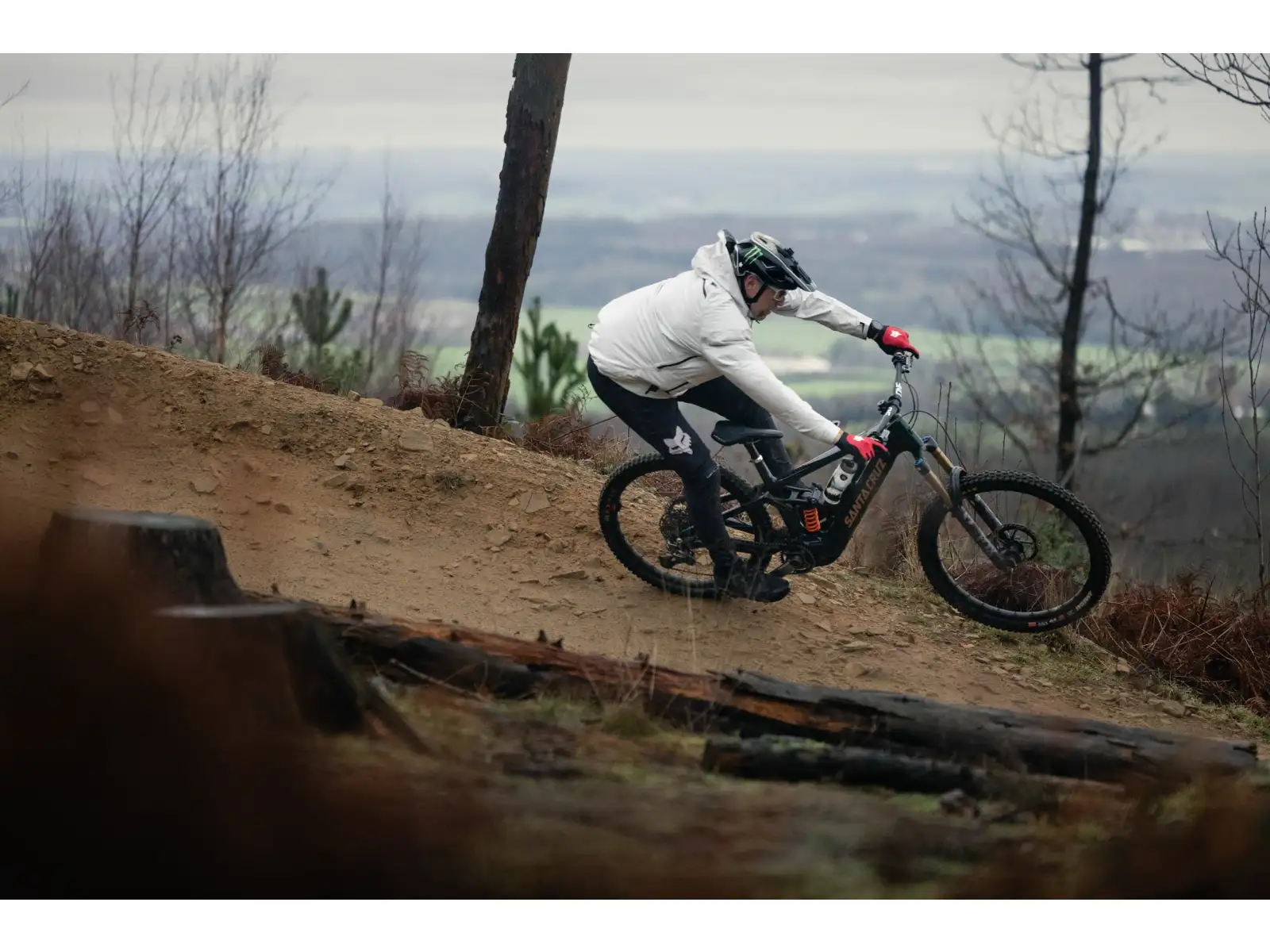 Santa Cruz Vala 1 CC MX 27 XX AXS Lite RSV CH e-bike Matte Carbon