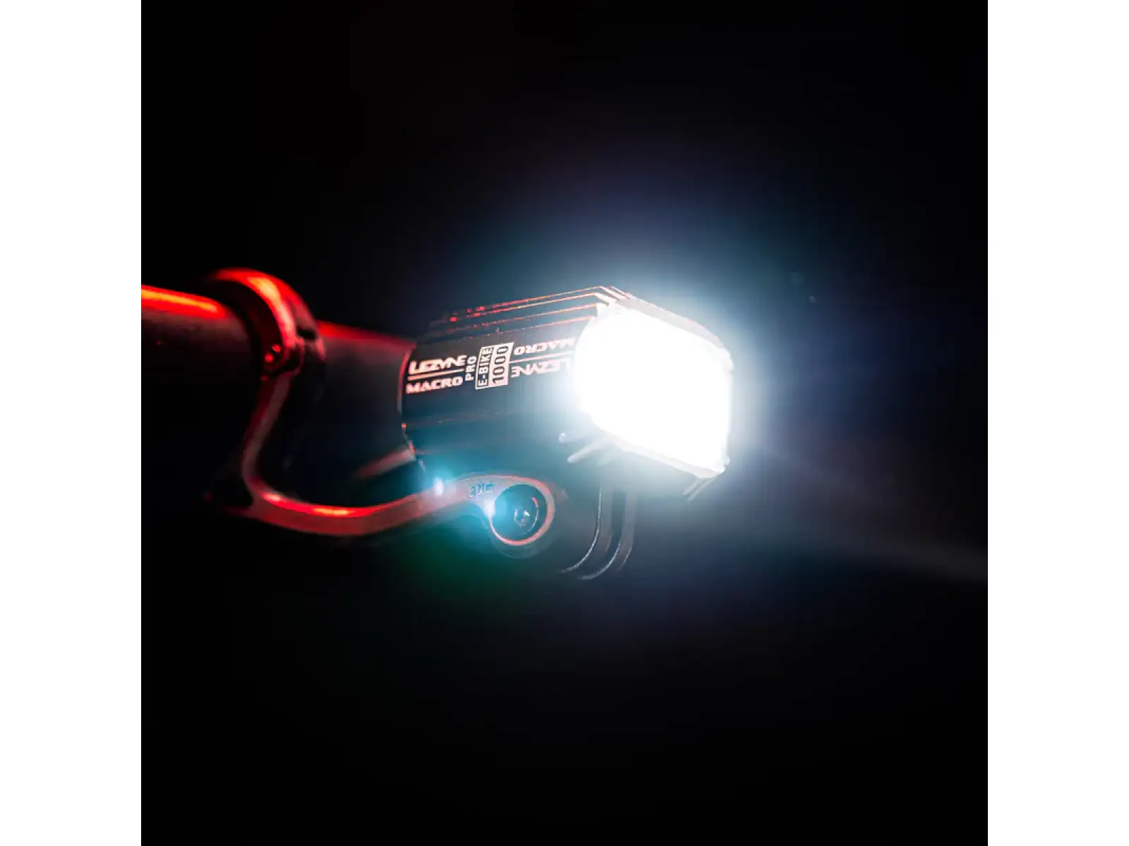 Lezyne E-Bike Macro Drive 1000 front light Black