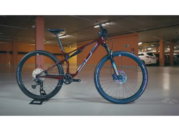 Superior XF 929 RC mountain bike Gloss Dark Red/Hologram Chrome