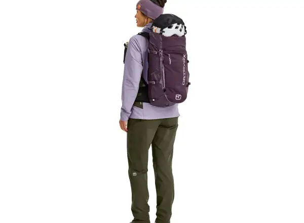 Ortovox Traverse 28 S women's hiking backpack Glacier Grey