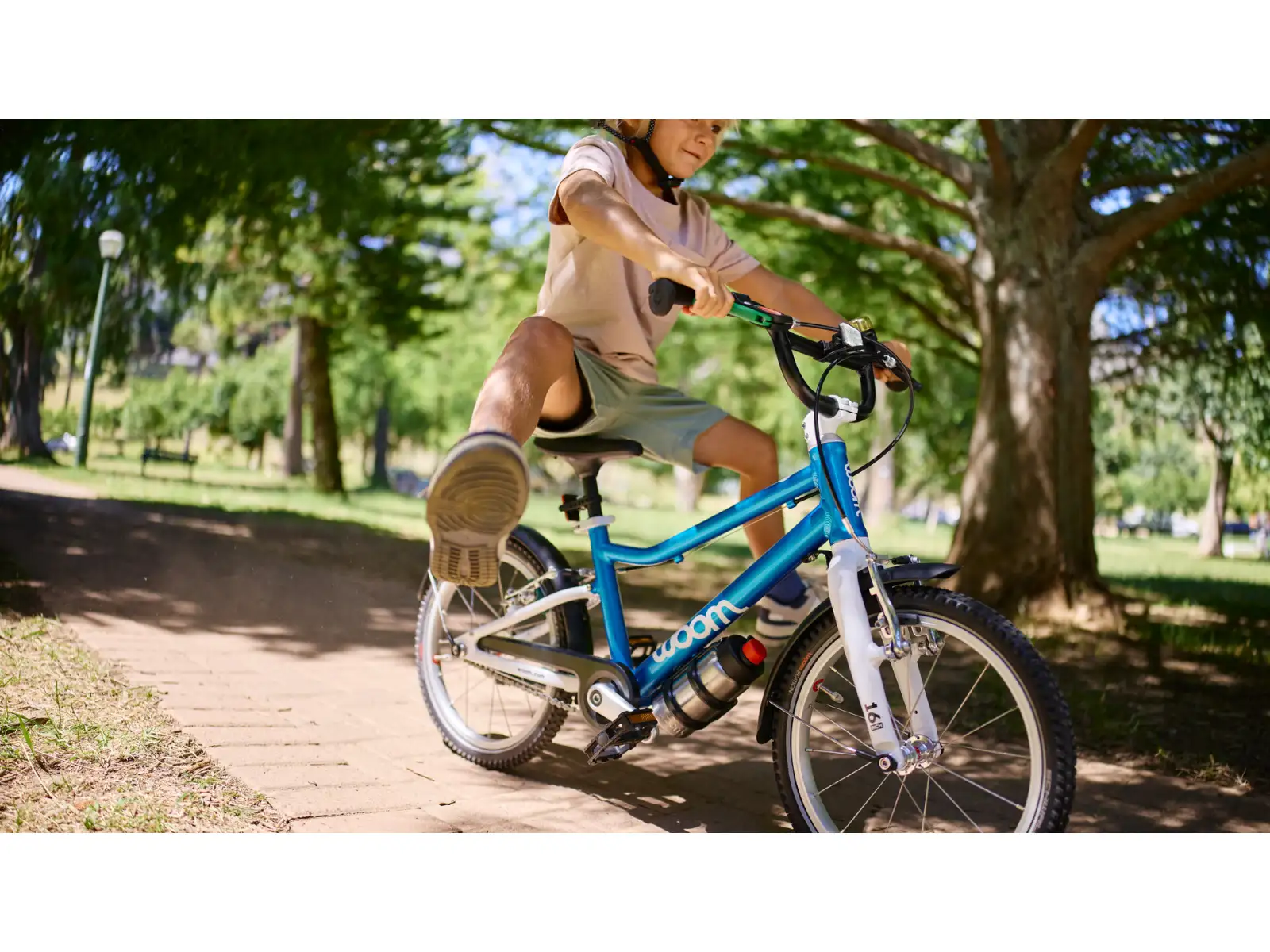 Woom GO 3 Automagic children's bike 16" Hot Pink