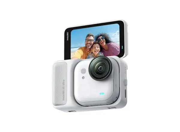 Insta360 GO Ultra action camera white