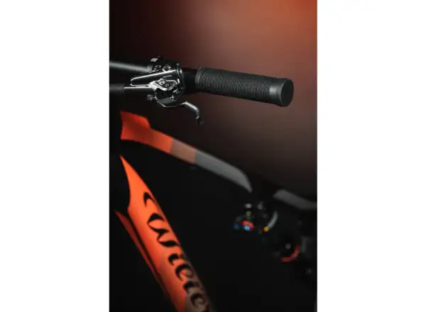 Force Groove rubber grips black