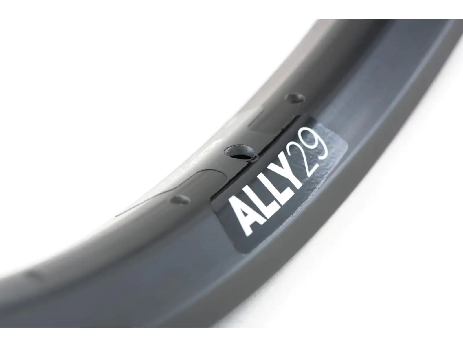 Chromag Ally 27.5" MTB rim 32 holes