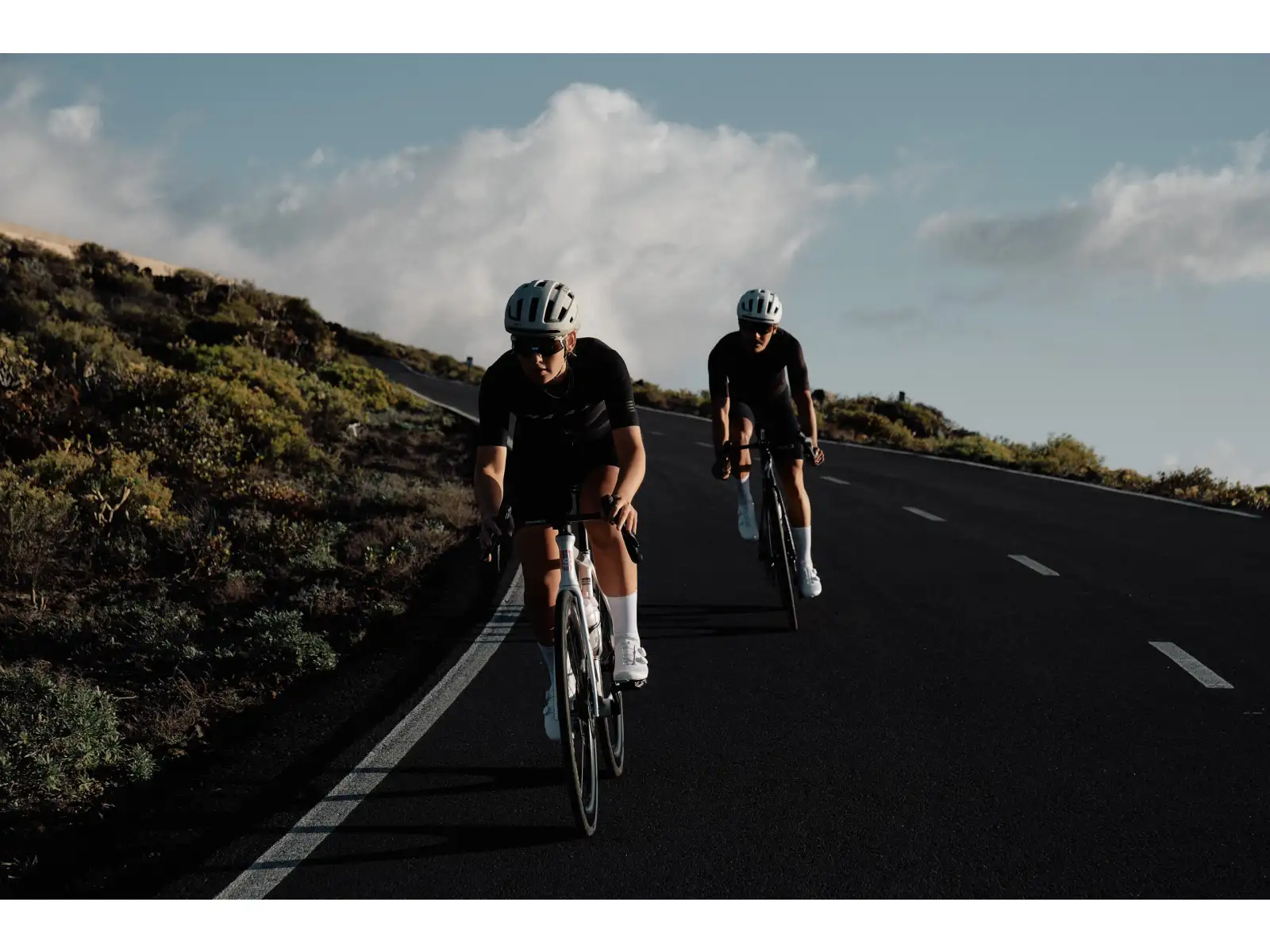 Fizik Tempo Lyra road cycling shoes White/White