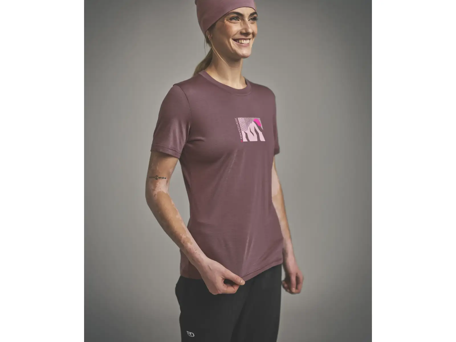 Ortovox 120 Cool Tec Mtn Sun women's T-shirt short sleeve Chestnut