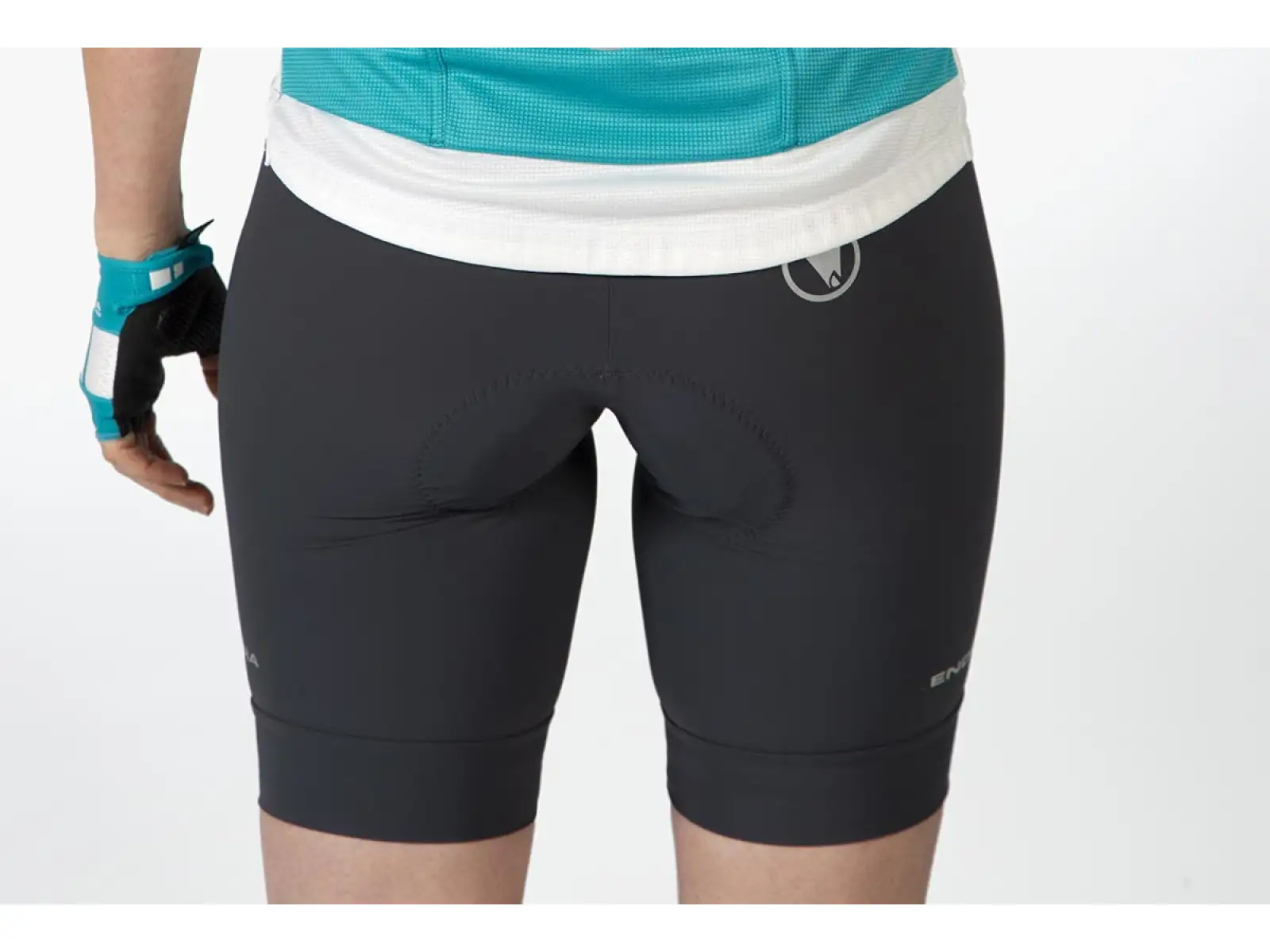 Endura Xtract Lite women's bib shorts with pad Grey