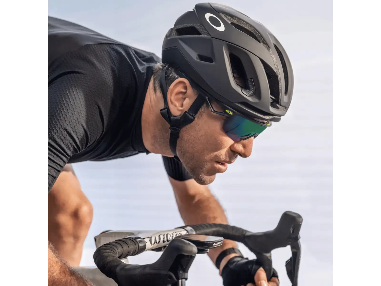 Oakley Sphaera sunglasses Matte Black Ink/Prizm Road Jade