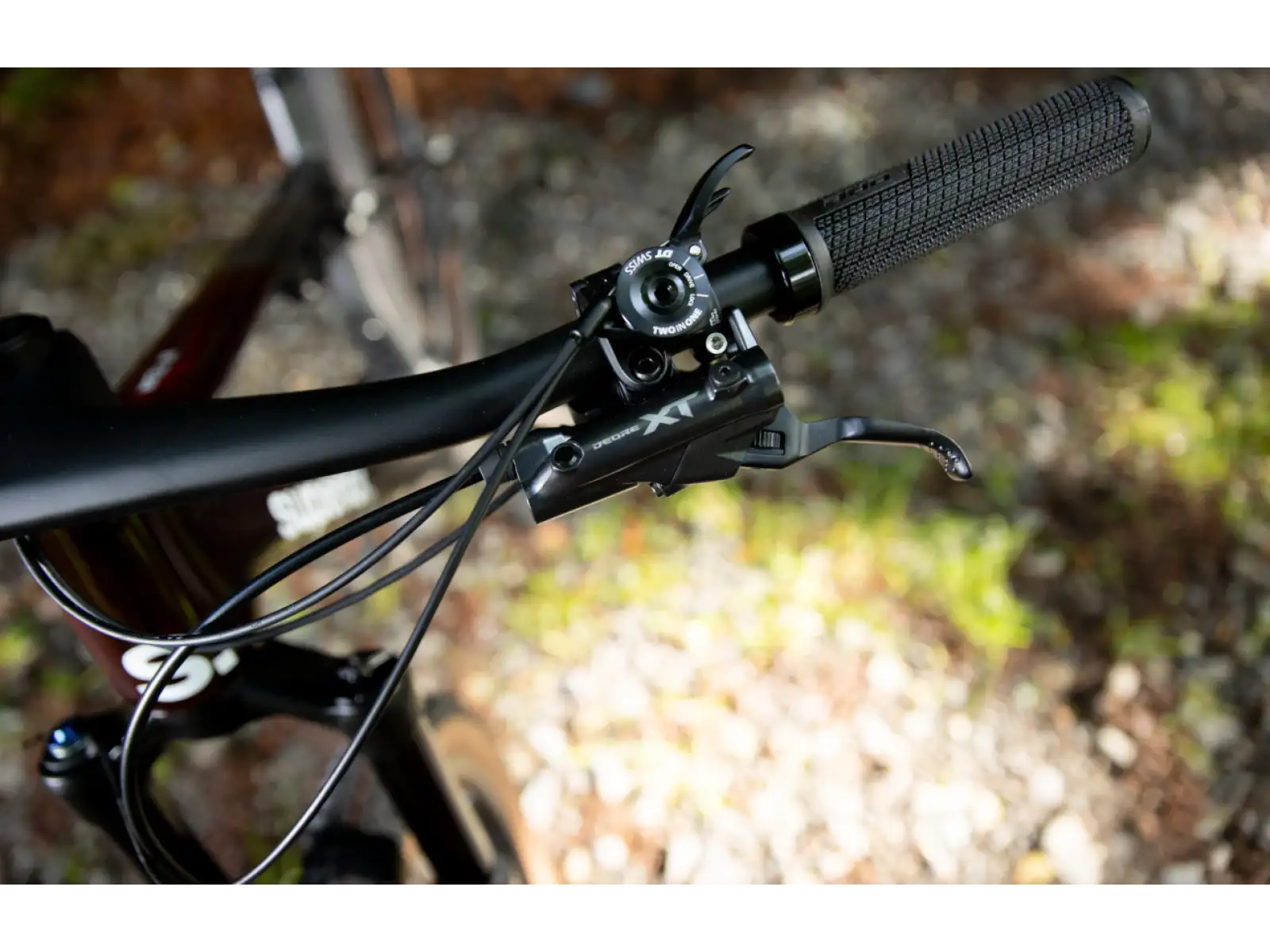 Superior XF 9.6 Team full suspension bike Gloss Carbon/Red Carbon