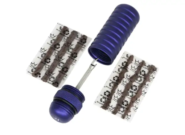 Peatys Holeshot tubeless repair kit Navy