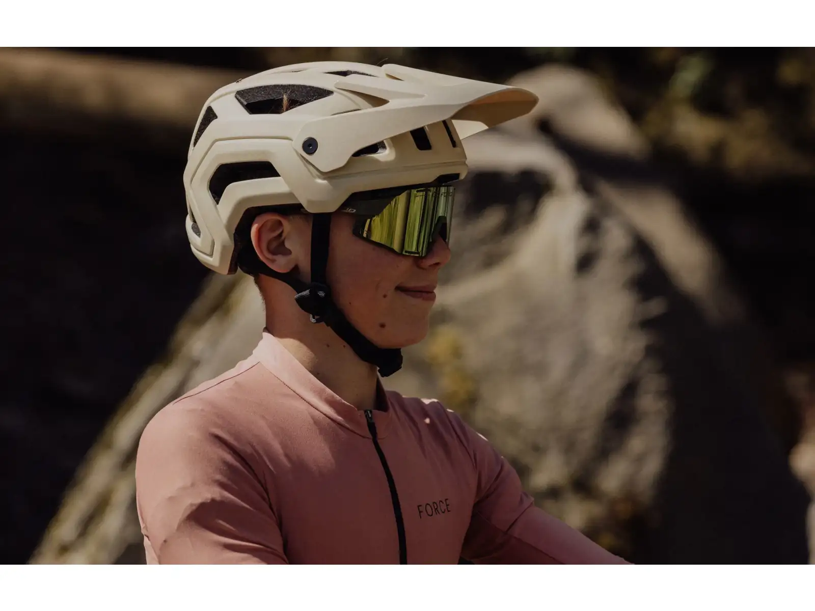 Force Trail MTB helmet cream