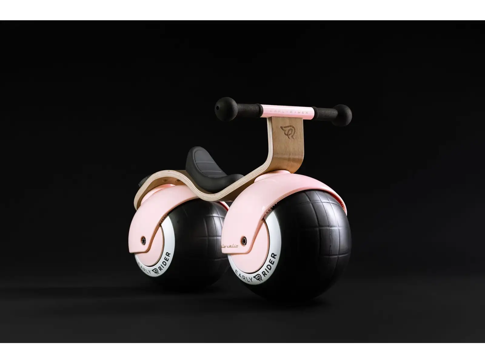 Early Rider Bella Velio children's balance bike Powder Pink