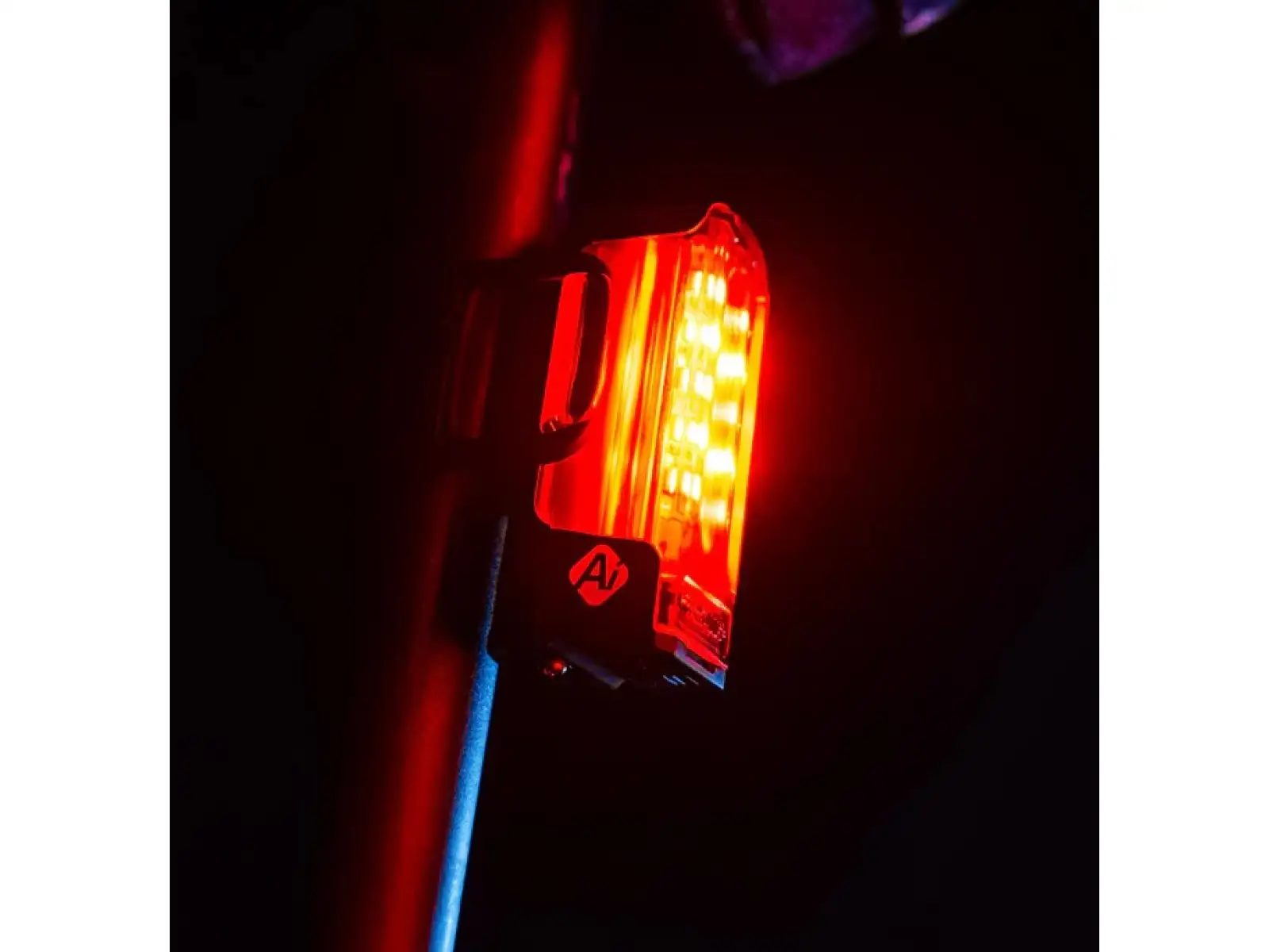 Lezyne Strip Pro Ai Allert 400+ Rear Light