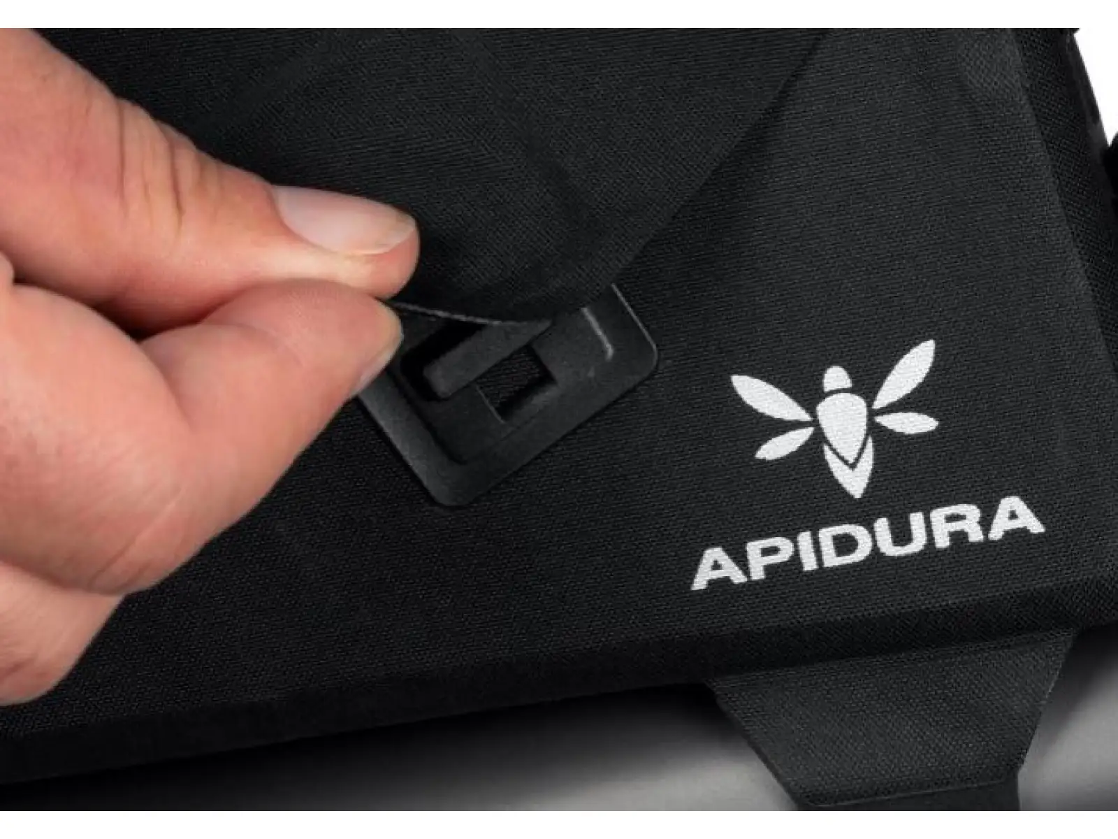 Apidura Racing top tube pack frame bag 1l