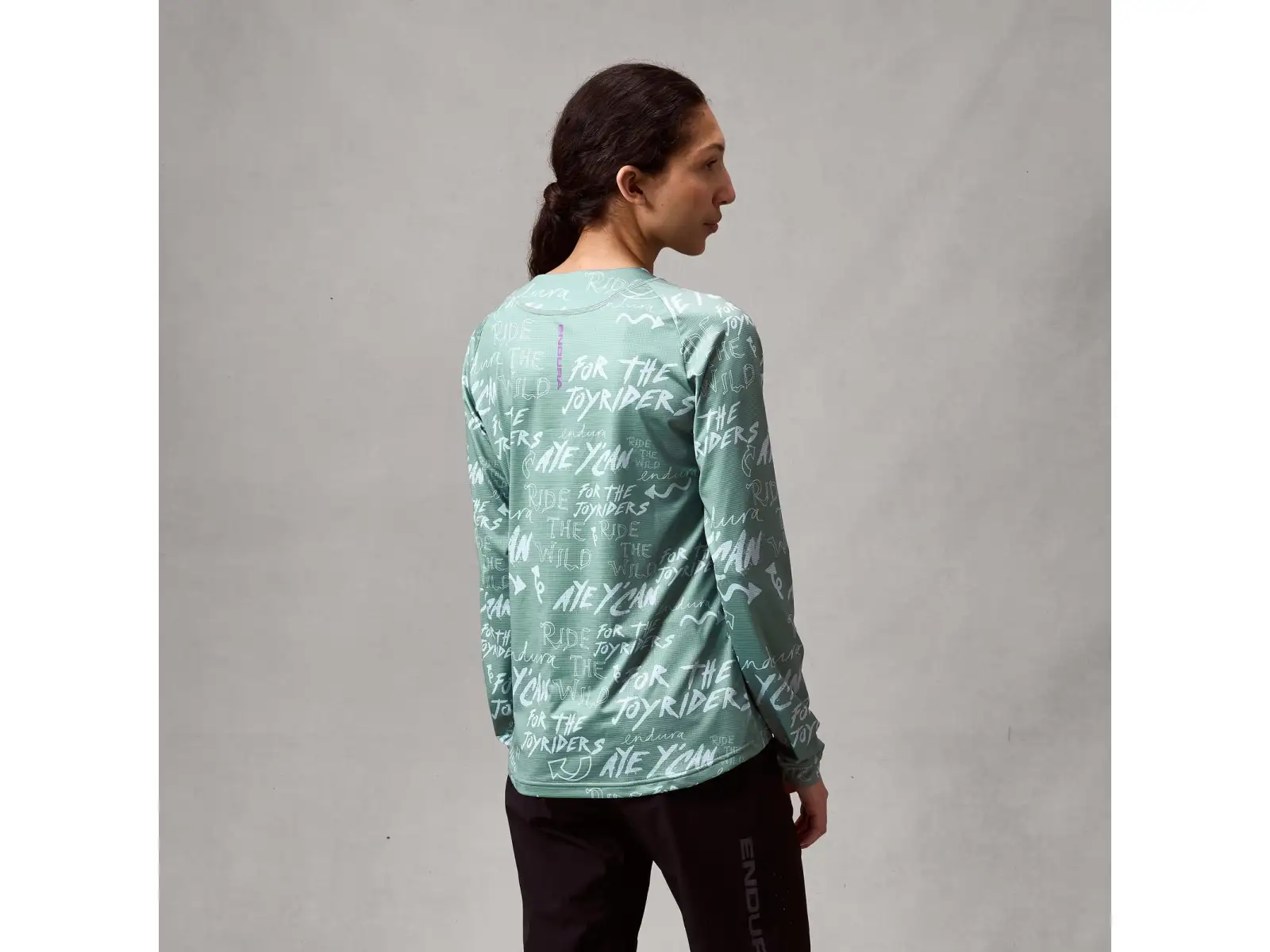 Endura SingleTrack women's long sleeve jersey Sage Green