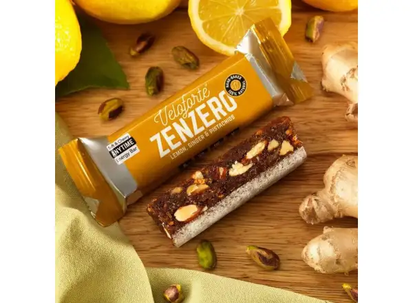 Veloforte Zenzero Bar 62 g Lemon, Ginger & Pistachios