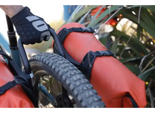 Aeroe Spider Rear Cradle front mount on handlebars Black