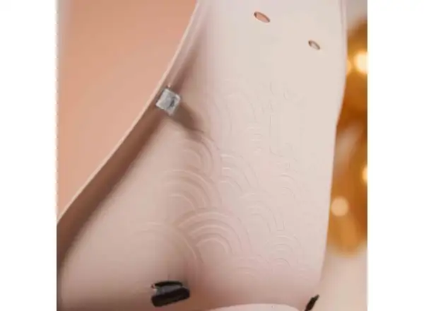 Urban Iki rear seat with carrier adapter Sakura Pink/Shinju White