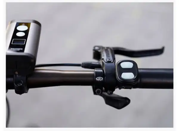 Ravemen PR2400 front light black