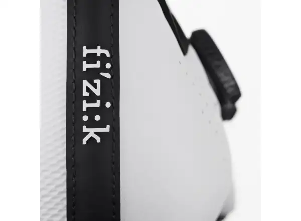 Fizik Vento Infinito Carbon 2 Wide road men's shoes White/Black